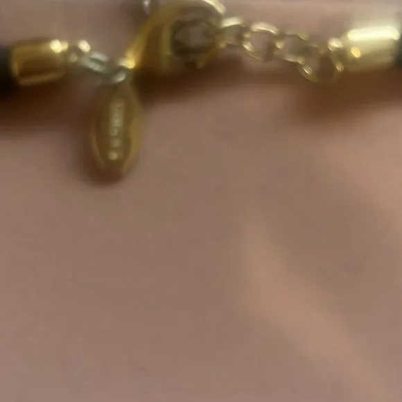 Chico’s gold and black necklace - Picture 4 of 8